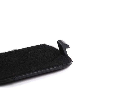 Tapa inferior izquierda OEM 51167001035 para BMW E46, E39. Original BMW.