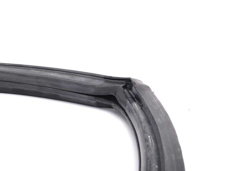 Junta de parabrisas OEM 51311979077 para BMW E28. Original BMW.
