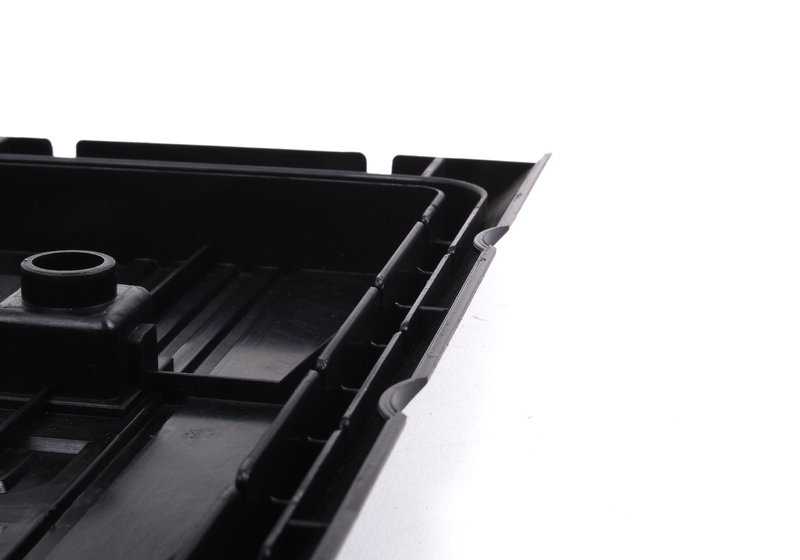 Left cover for BMW E34, E32, E38, E31 (OEM 11121736004). Original BMW