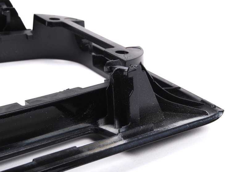 Bandeja de almacenamiento inferior OEM 51168234716 para BMW E46. Original BMW.