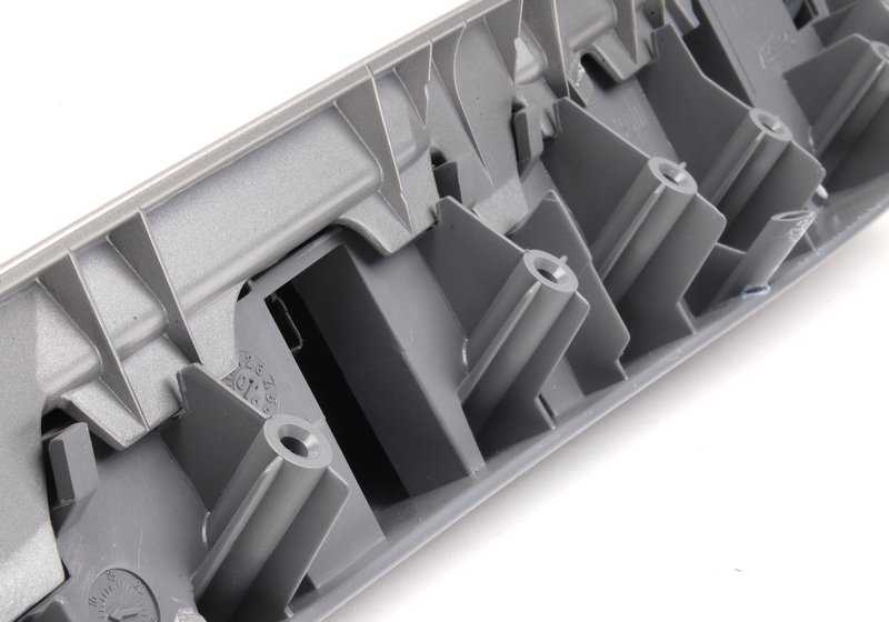 Reposabrazos delantero derecho gris Titan II OEM 51417049686 para BMW E46 {316Ci, 318Ci} compatible con versiones de cambio manual y automático. Original BMW.