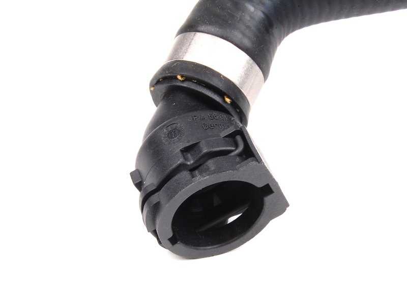 Mangueira da válvula de água para o radiador direito OEM 64218377699 para BMW E65, E66. BMW original.