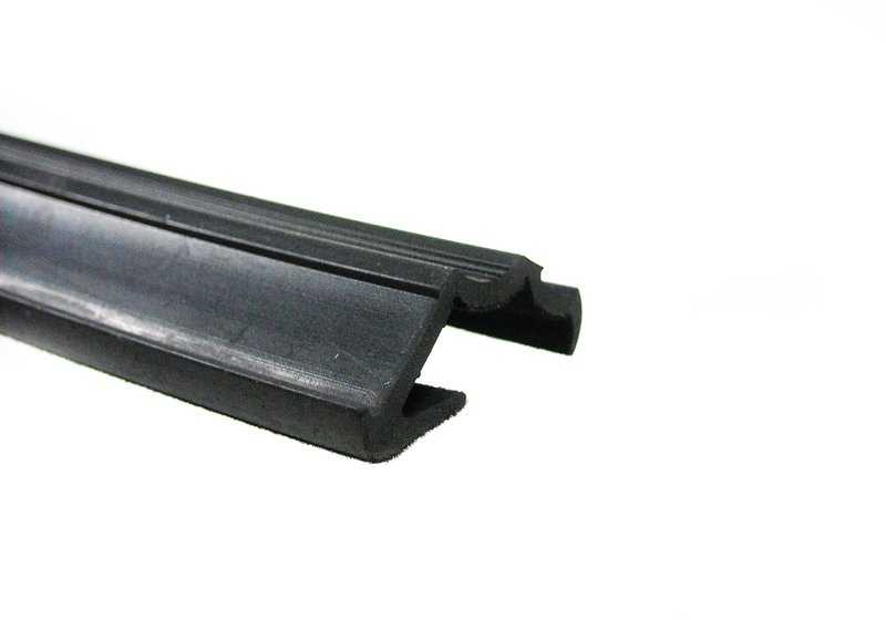 Guía cristal trasera derecha OEM 51348213984 para BMW Serie 3 E36 (316i, CA71, CA72, CA91, CA92, CA01, CP21) 1990-1998. Original BMW.
