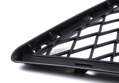 Lower center grille for BMW X5 E70N (OEM 51117222856). Original BMW
