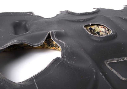 Isolateur acoustique OM 5148212531 Compartiment du tronc supérieur pour la série BMW 3 E46. BMW d'origine.