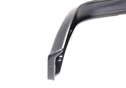 Faldón delantero para BMW Serie 3 E30 (OEM 51711945559). Original BMW