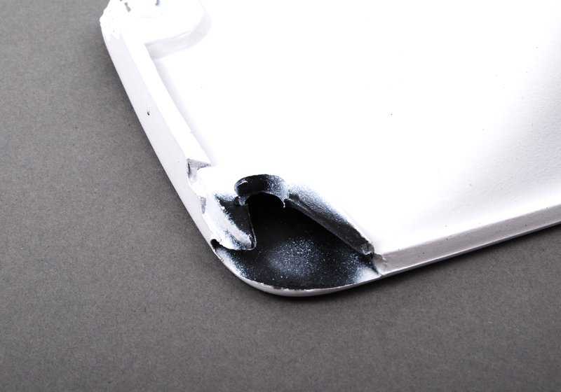 LEFT EMBELLEDOR COVER OEM 51711979323 FOR BMW E30. Original BMW.