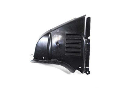 Cubierta inferior derecha OEM 51717033754 para BMW E60, E61. Original BMW.