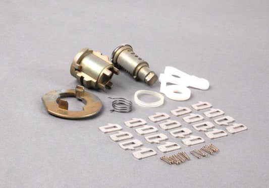 OEM 51219556329 Kit de reparo do cilindro de bloqueio para BMW E24, E23. BMW original.