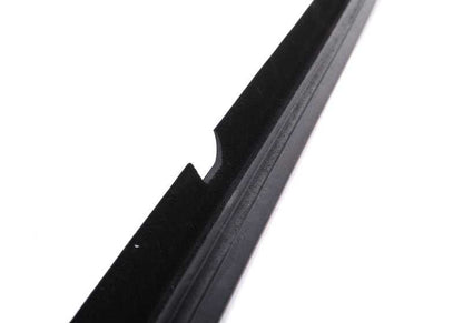 Burlete exterior ventanilla izquierda OEM 51221864289 para BMW Serie 5 E12 (todos los modelos 518, 518i, etc. de 1974 a 1981). Original BMW.