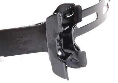Soporte para BMW Serie 3 E30 (OEM 18201178132). Original BMW.