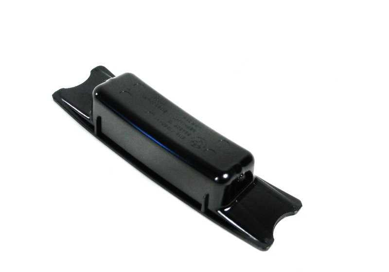Inserto cenicero OEM 51167156544 para BMW E90, E91. Original BMW.