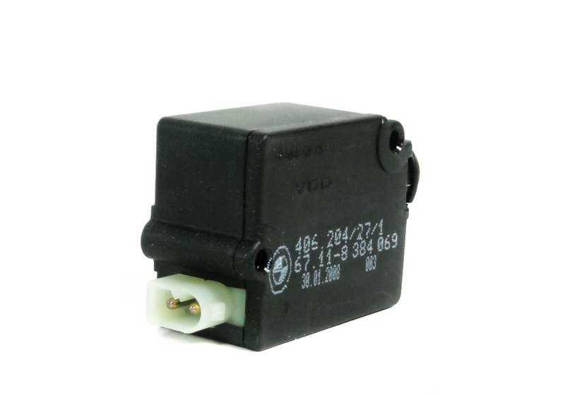 Rear wiper motor OEM 67118384069 for BMW 5 Series (E39). Original BMW