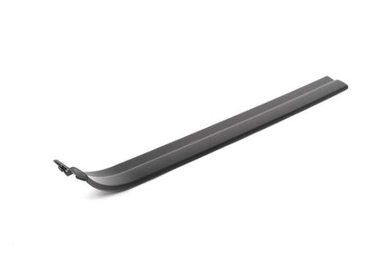 Embellecedor de entrada delantero derecho negro OEM 51478254290 para BMW X5 E53 (1999-2006). Original BMW.