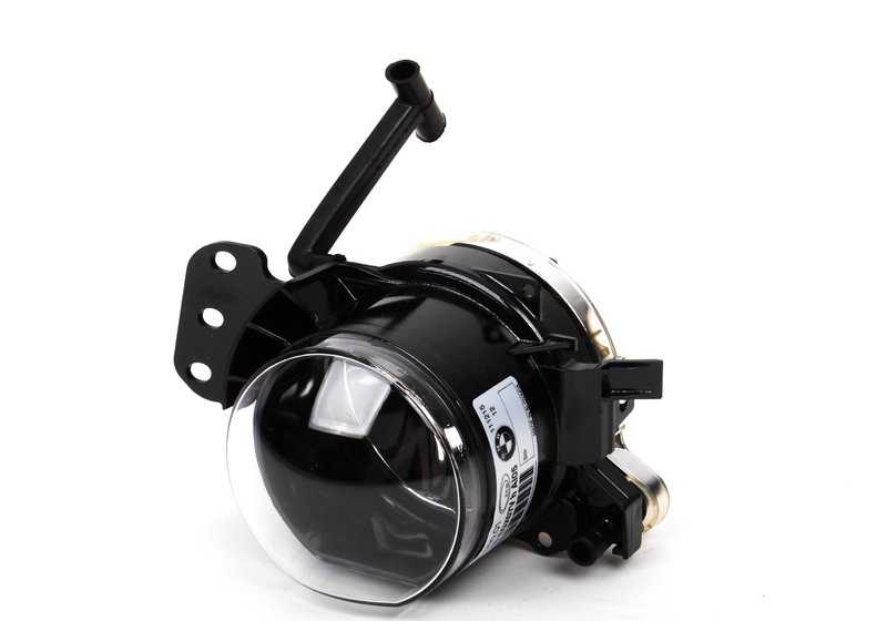 Antiniebla delantero derecho OEM 63177897188 para BMW E60, E60N, E61, E61N. Original BMW.