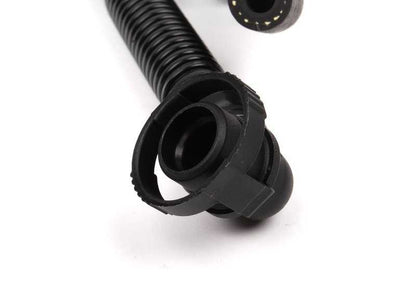 Tubilidade do tubérculo OEM 11157834056 para BMW E46, Z4 E85, Z4 E86. Compatível com o sistema de ventilação do motor. Substituição original da BMW.
