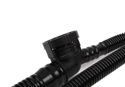 Tubilidade do tubérculo OEM 11157834056 para BMW E46, Z4 E85, Z4 E86. Compatível com o sistema de ventilação do motor. Substituição original da BMW.