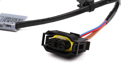 Cable adaptador para ventilador de una velocidad OEM 61116916144 para MINI R50, R52, R53. Compatible con modelos One y Cooper. Original MINI.