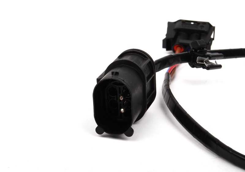 Cable adaptador para ventilador de una velocidad OEM 61116916144 para MINI R50, R52, R53. Compatible con modelos One y Cooper. Original MINI.