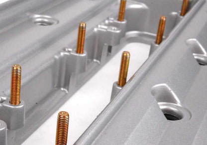 Tapa de culata izquierda OEM 11121703179 para BMW E53 X5 4.4i, 4.6is y E52 Z8 4.9i. Pieza original BMW.