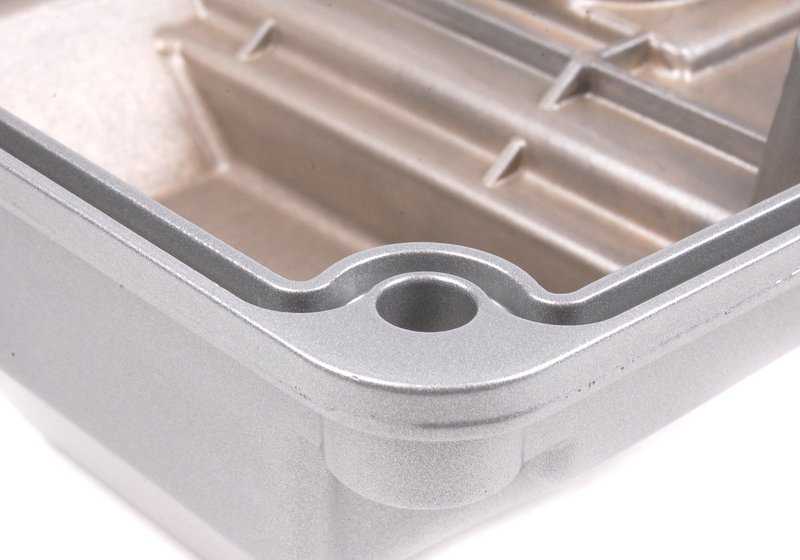 Tapa de culata izquierda OEM 11121703179 para BMW E53 X5 4.4i, 4.6is y E52 Z8 4.9i. Pieza original BMW.