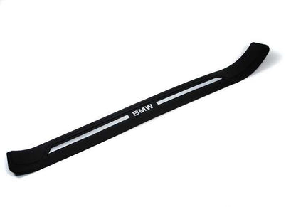 Embellecedor entrada puerta delantera izquierda negro OEM 51478178119 para BMW E39. Original BMW.