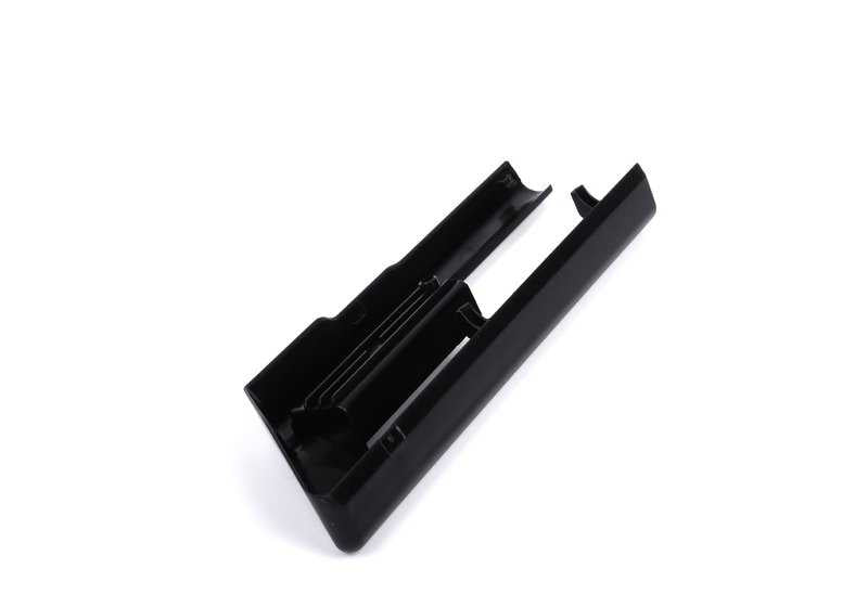 Embellecedor lateral trasero izquierdo OEM 52107007705 para BMW E60, E60N, E61, E61N, E65, E66. Color negro. Original BMW.