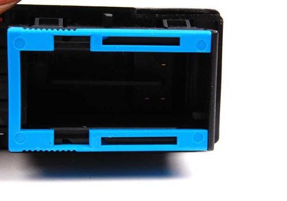 Tapa toma de corriente OBD azul OEM 61136920069 para BMW E46, E39, E38, X5 E53, Z4 E85, MINI R50... y más. Original BMW y MINI.