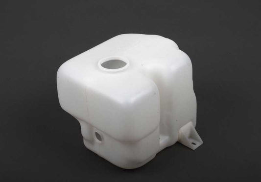 Depósito de líquido limpiaparabrisas OEM 61661375570 para BMW E30 325i xDrive. Compatible con modelos con motor M20, cambio automático o manual, y tracción total. Original BMW.