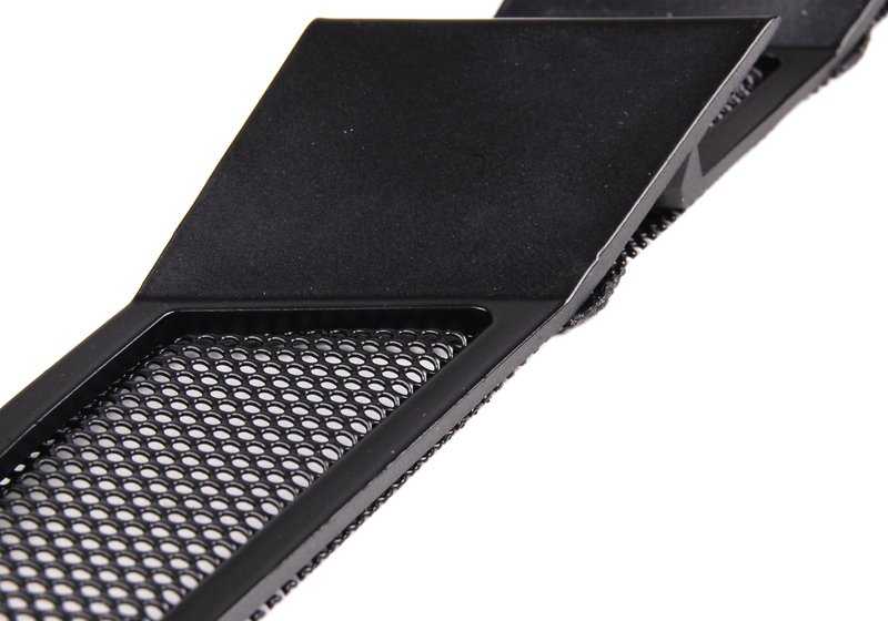 Embellecedor lateral izquierdo OEM 51138269965 para BMW E52 Z8. Pieza exterior original BMW.