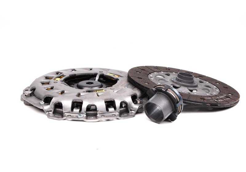 Kit de embreagem completa 21217837984 para BMW Z4 E85 e E86 (Modelos Z4 M 3.2) com mudança de motor e manual S54. Válido para veículos feitos entre 2006 e 2008. BMW original.