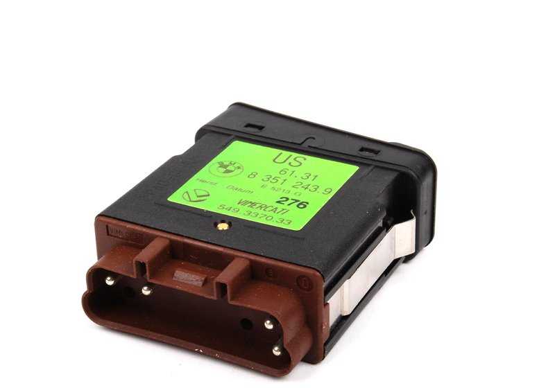 Interruptor luces antiniebla delanteras/trasera OEM 61318351243 para BMW E34. Pieza original BMW.