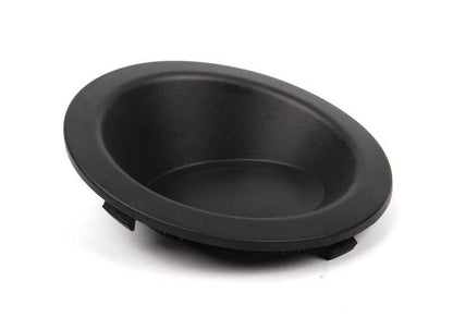 Tapa derecha faro antiniebla OEM 51113402496 para BMW E83. Recambio original BMW.