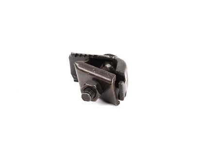 Clip de sujeción trasero OEM 72608103010 para BMW E30. Original BMW.