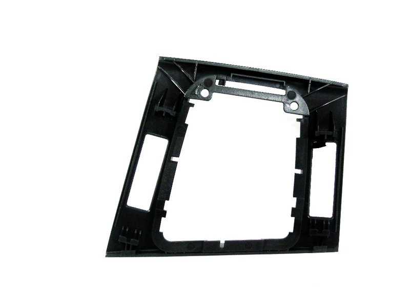 Bandeja de almacenamiento bajo salpicadero OEM 51168214764 para BMW E46. Original BMW.