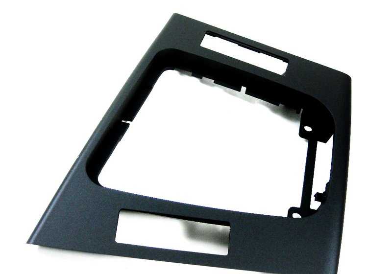 Panel inferior de caja de almacenamiento OEM 51168214764 para BMW E46. Original BMW.