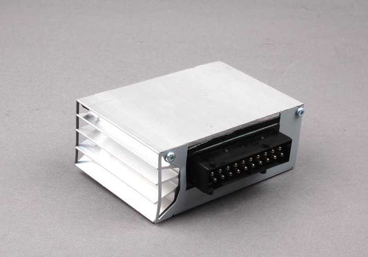 Amplificador estéreo HiFi OEM 65126920461 para BMW E60, E61, E63, E64, E65, E66. Original BMW.