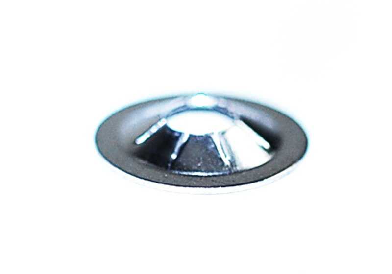 Nut clip OEM 64111364257 per BMW E36, E46, E39, E60, E61, E63, E64, E23, E38, E65, E66, F01, F02, E53, Z3, E85, E86. BMW originale.