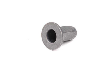 Tuerca remachada ciega con cabeza plana M10 OEM 07147199279 para BMW E88, F40, F70, F44, F45, F46, F87, U06, F74, F78, G87, E90, E92, E93, G20, G80, G81, G23, G26, G82, G83, F10, G60, G61, G68, F06, F12, F13, G70, E84, F48, U11, U12, F39, U10, G05, F