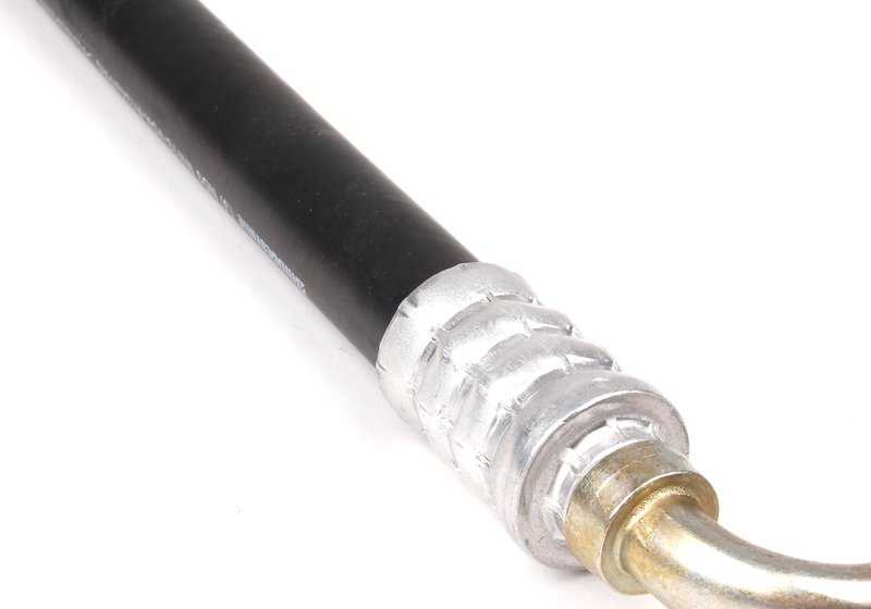 Tuyau à haute pression du compresseur au condenseur OEM 64531375972 pour BMW E28. BMW d'origine.