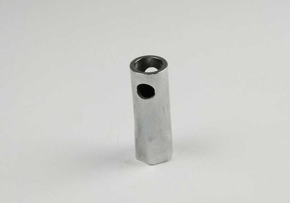 Llave de vaso OEM 71111181418 para BMW E36, E34, E39, E32, E38, E31, Z3, E52. Herramienta original BMW incluida en el kit de herramientas del vehículo. Ideal para mantenimiento básico.