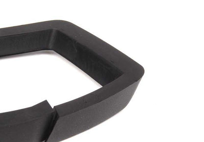 Separador interior derecho OEM 51437056396 para BMW Z4 E85 (modelos: 2.0i, 2.2i, 2.5i con todas sus variantes). Pieza original BMW.