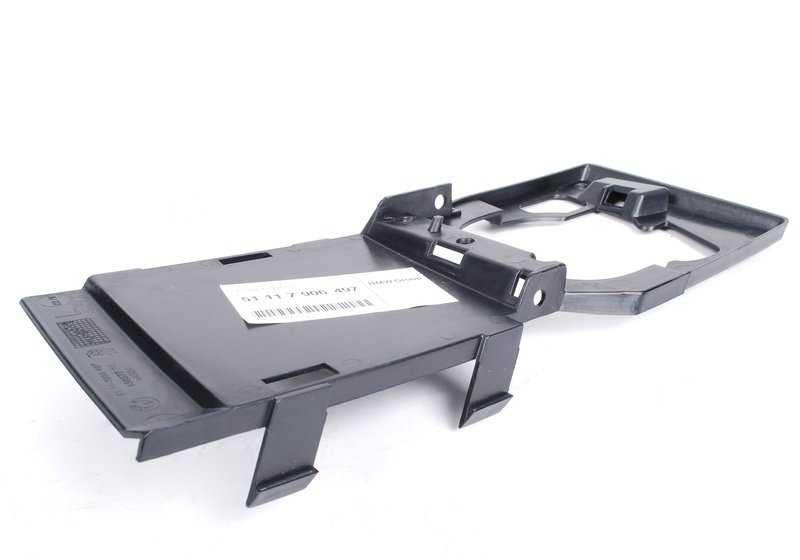 Soporte izquierdo para faro antiniebla OEM 51117906497 para BMW E90 {320i VA05, VA06, VA07, VA08, VA09, VA71, VA72, VA74, VA76, VA77}. Pieza original BMW.