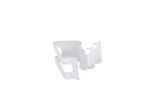 Clip de fijación OEM 51127070204 para BMW E83. Original BMW.