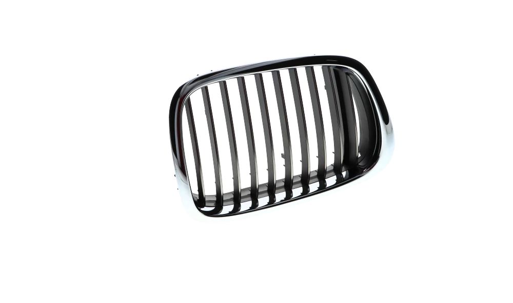 Rejilla decorativa derecha cromada OEM 51132497262 para BMW E39 535i y 540i (1996-2003). Compatible con versiones manuales y automáticas. Original BMW.