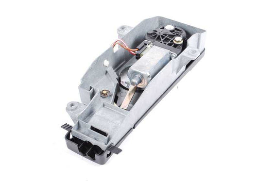 MOTEUR DE CLOSE OEM 51258248308 pour BMW E46. Fermeture arrière centralisée du coffre. BMW d'origine.