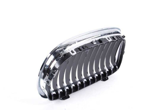 Rejilla de adorno derecho OEM 51137201970 para BMW Serie 3 E90, E91 (07/2007-12/2011). Original BMW.