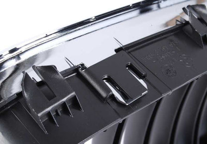 OEM 51138402645 Griglia dell'ornamento anteriore sinistro per BMW X5 (E53). BMW originale.