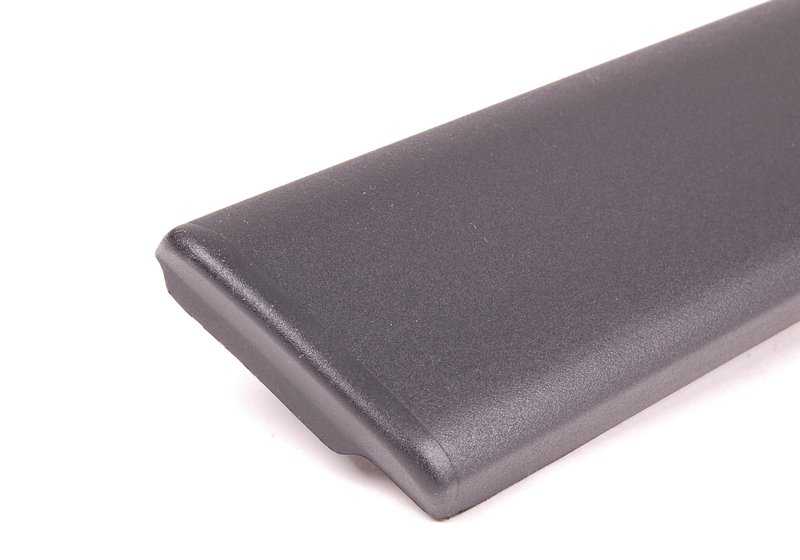 Seitliche Formtür mit der rechten Vordertür 51132266094 für BMW E36 (316i, 318tds). Original BMW.