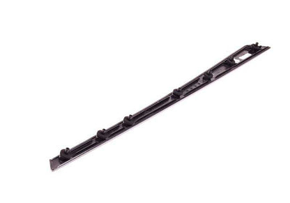 Listón decorativo Alu puerta trasera izquierda para BMW Serie 5 E60, E61N (OEM 51428044819). Original BMW
